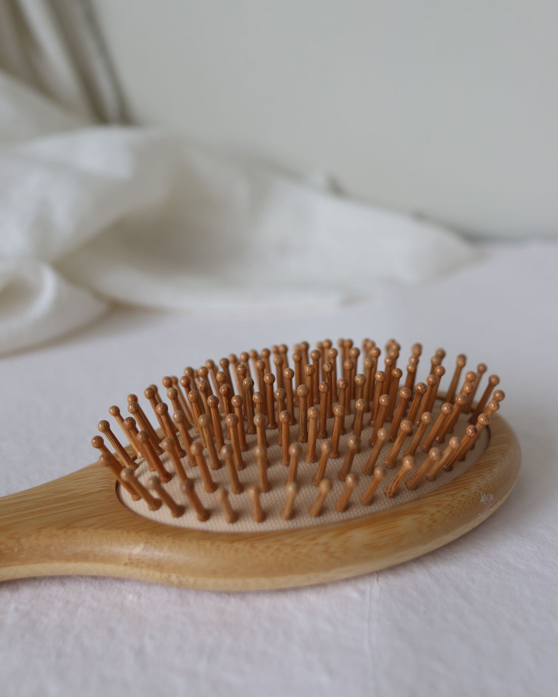 Bamboo Hairbrush | Medium